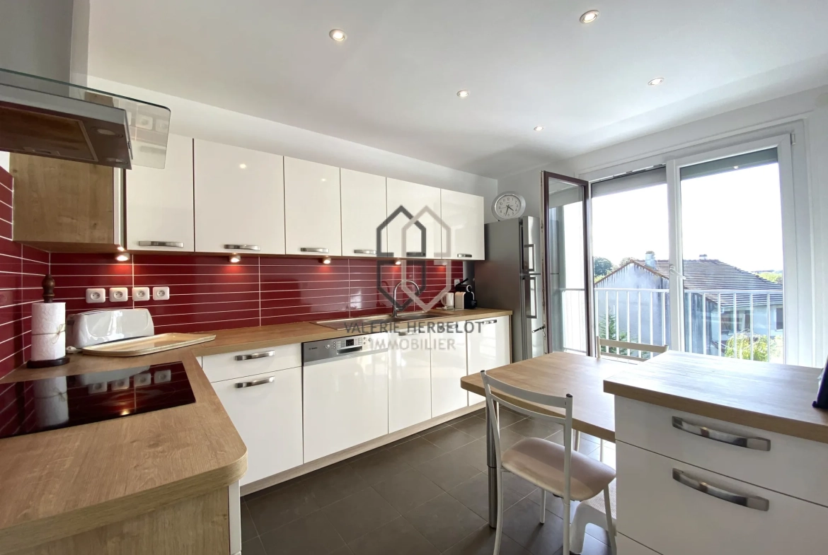 Magnifique appartement 3 pièces avec balcon, cave et box à Chennevières-sur-Marne 