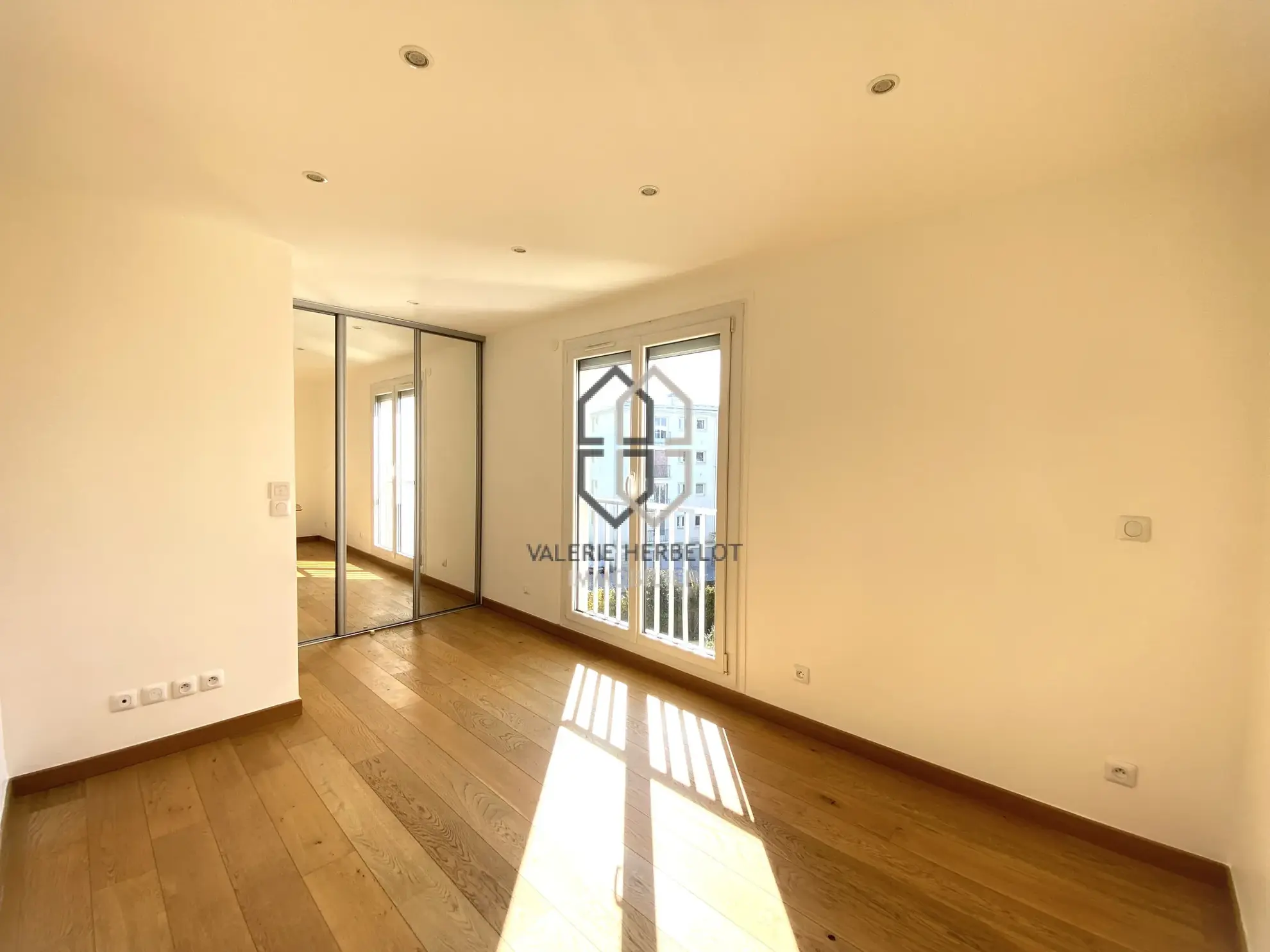 Magnifique appartement 3 pièces avec balcon, cave et box à Chennevières-sur-Marne 