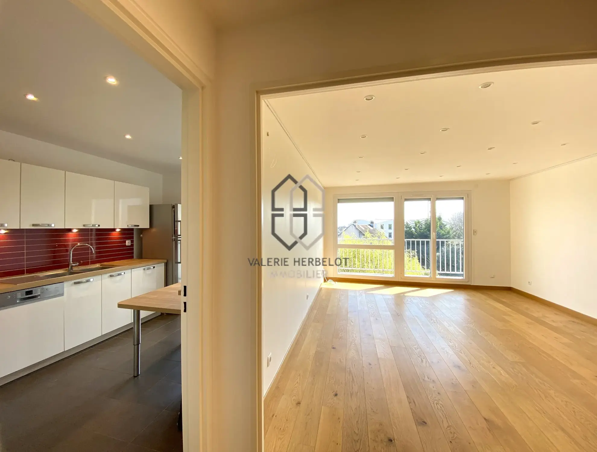 Magnifique appartement 3 pièces avec balcon, cave et box à Chennevières-sur-Marne 