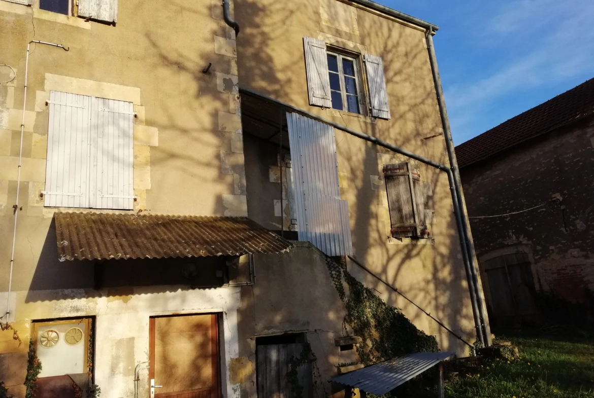 Immeuble à rénover pour création de 4 appartements à Nevers et Garchizy 