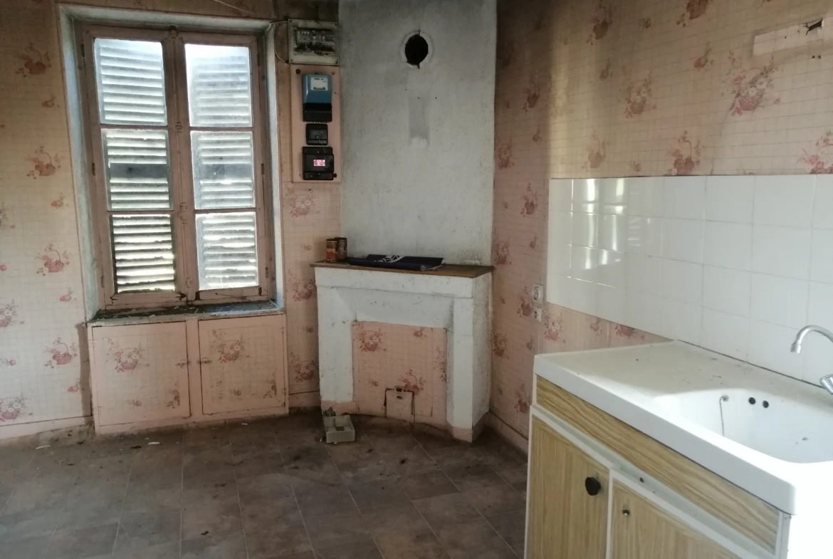 Immeuble à rénover pour création de 4 appartements à Nevers et Garchizy 