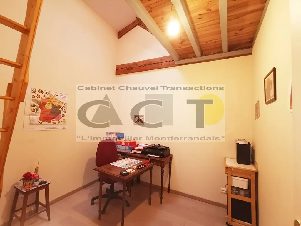 Immeuble à vendre à Clermont-Ferrand, Vieux Montferrand, idéal investissement 