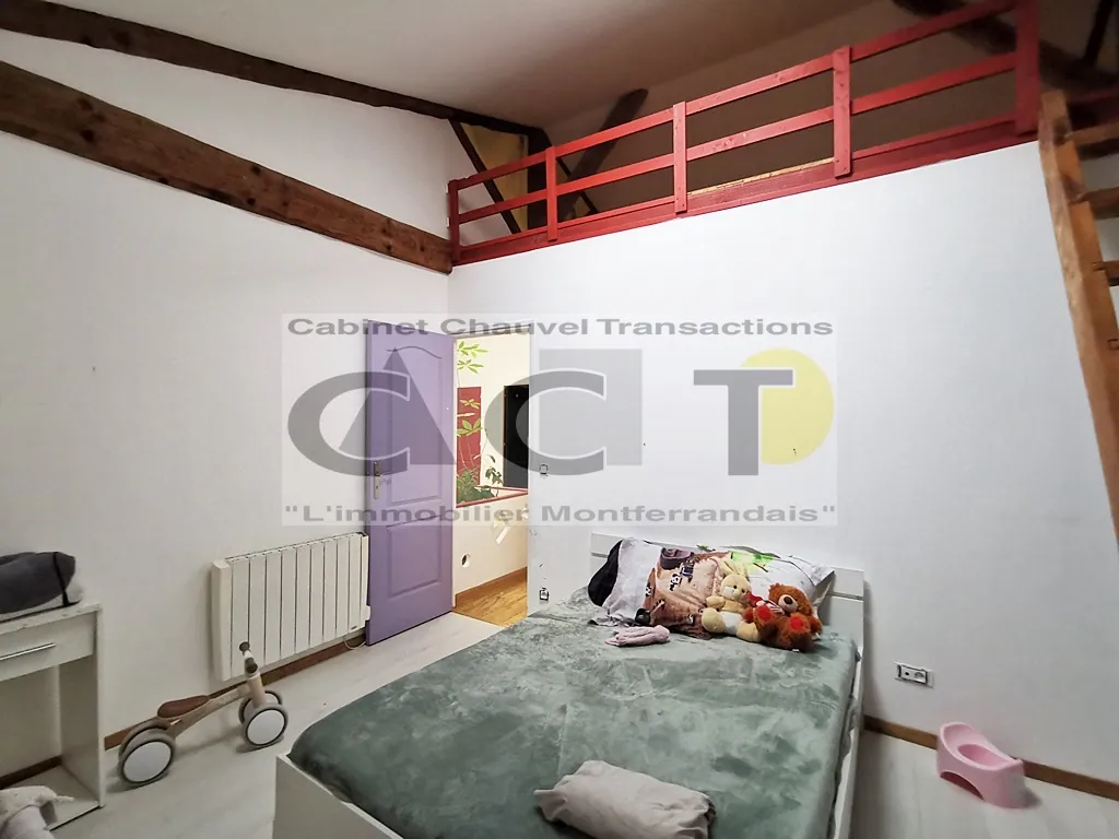 Immeuble à vendre à Clermont-Ferrand, Vieux Montferrand, idéal investissement 