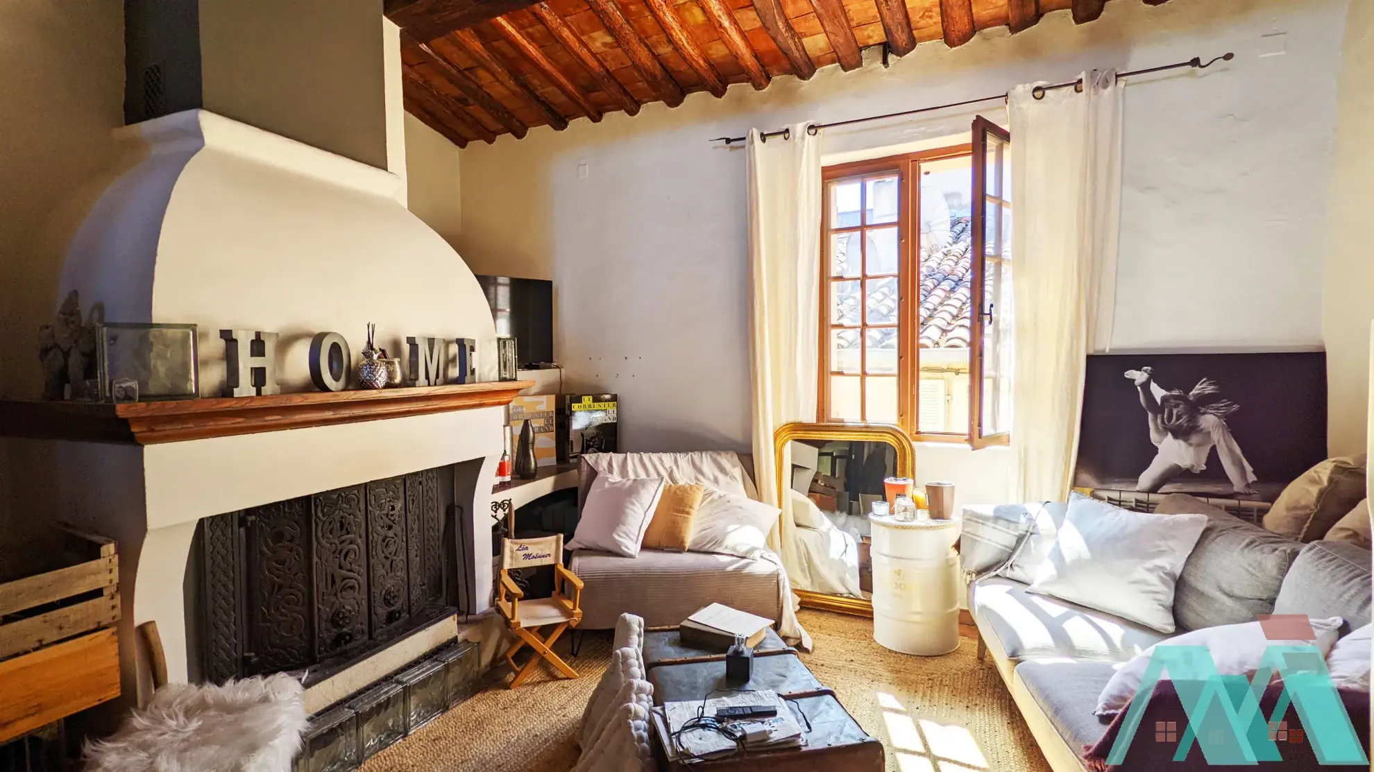 Appartement T3 en Duplex avec Terrasse et Garage au Beausset 