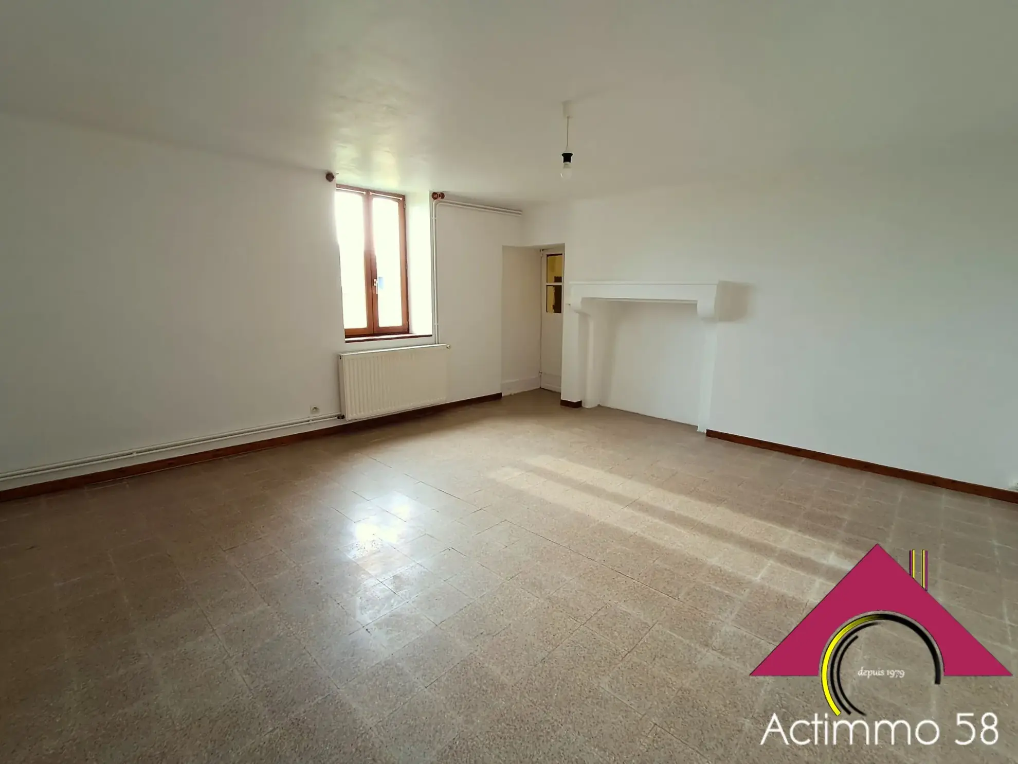Maison de 110 m² à Ourouer-Les-Bourdelins avec grand terrain et possibilité d'agrandissement 