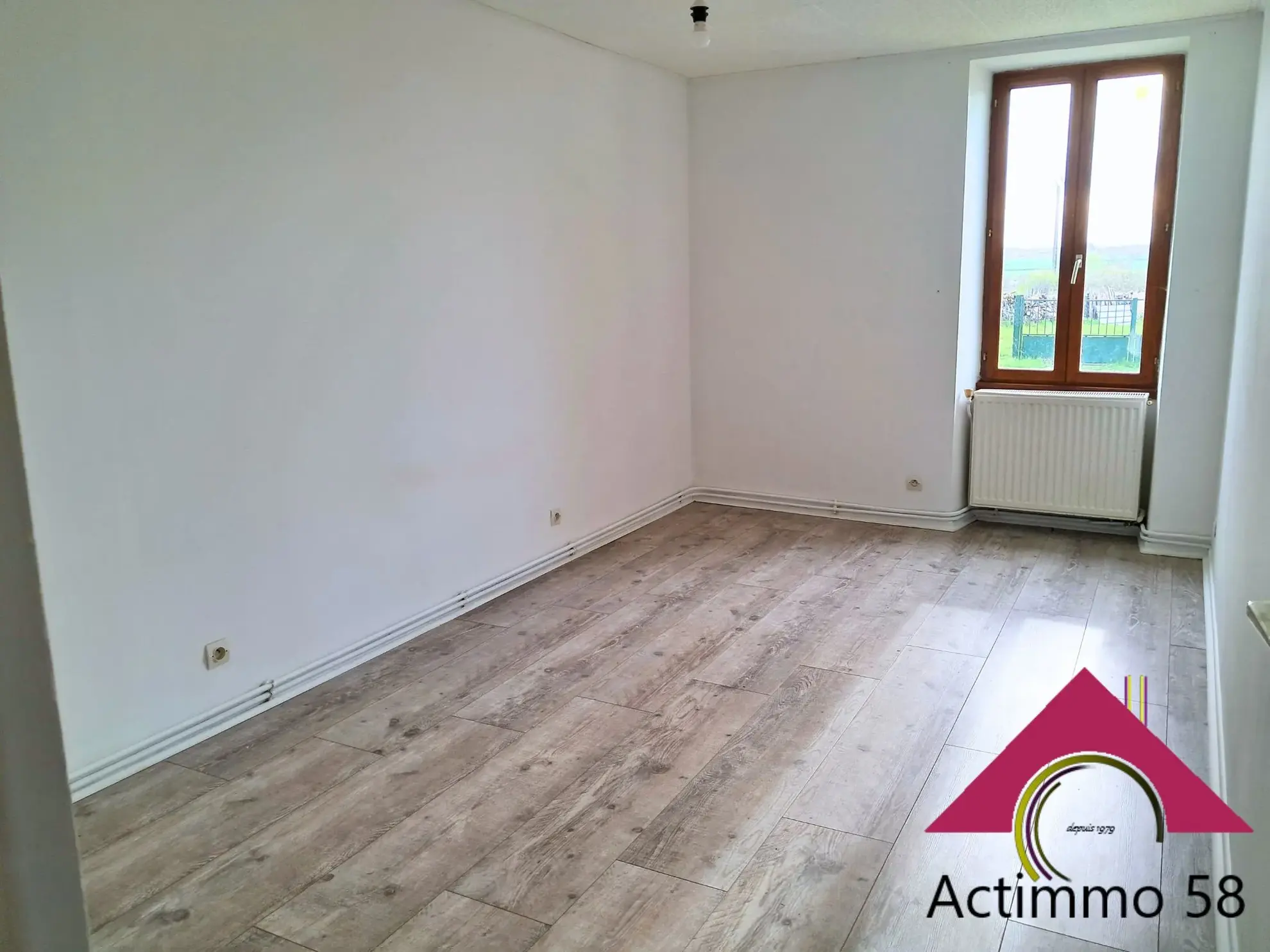 Maison de 110 m² à Ourouer-Les-Bourdelins avec grand terrain et possibilité d'agrandissement 