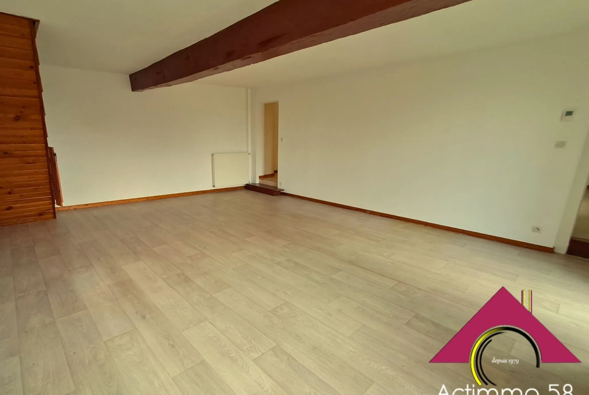 Maison de 110 m² à Ourouer-Les-Bourdelins avec grand terrain et possibilité d'agrandissement 