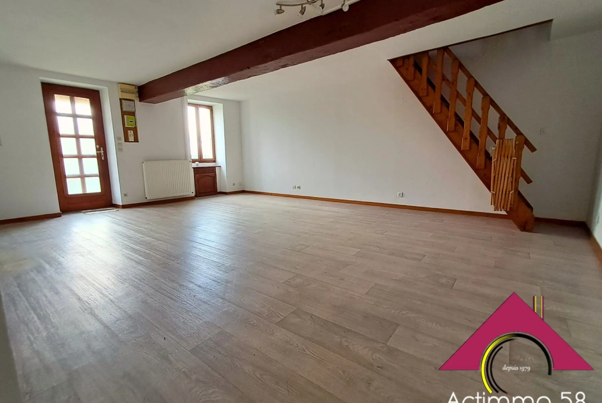 Maison de 110 m² à Ourouer-Les-Bourdelins avec grand terrain et possibilité d'agrandissement 