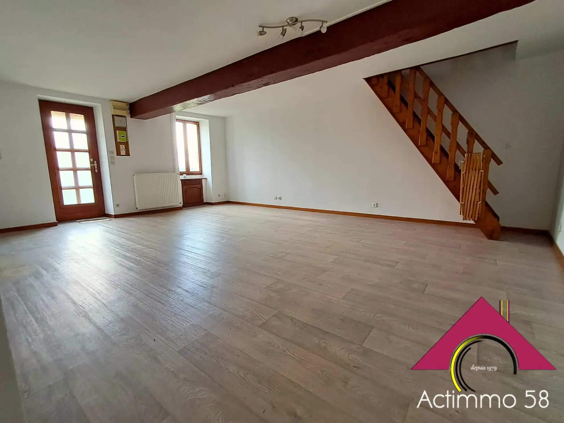 Maison de 110 m² à Ourouer-Les-Bourdelins avec grand terrain et possibilité d'agrandissement 