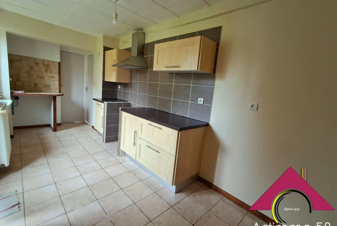 Maison de 110 m² à Ourouer-Les-Bourdelins avec grand terrain et possibilité d'agrandissement 