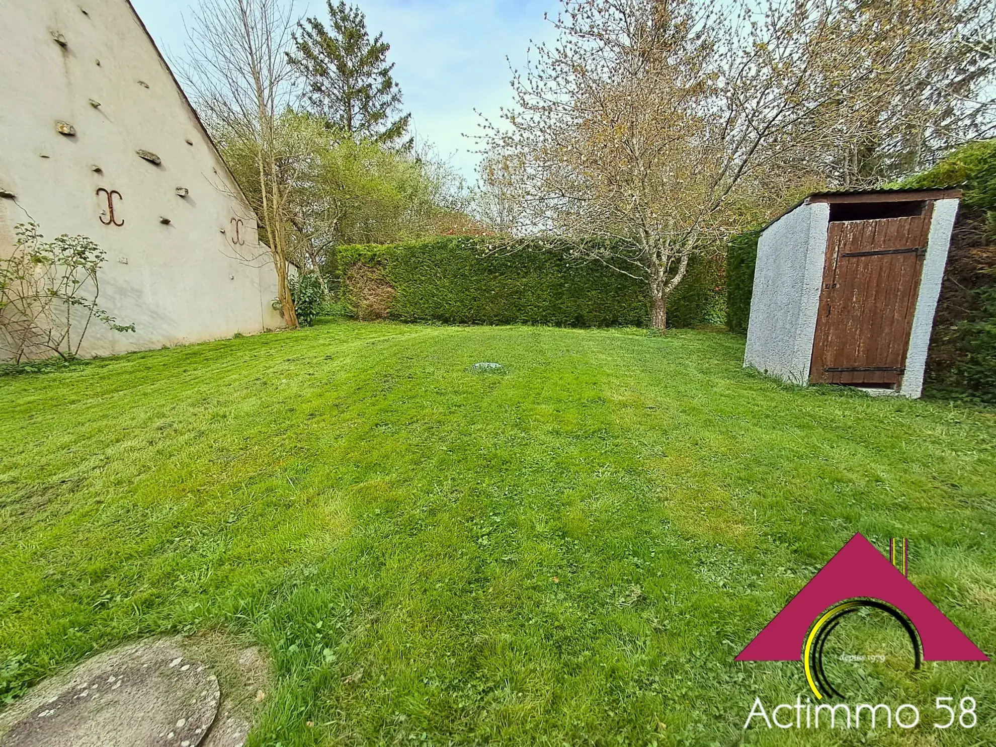 Maison de 110 m² à Ourouer-Les-Bourdelins avec grand terrain et possibilité d'agrandissement 