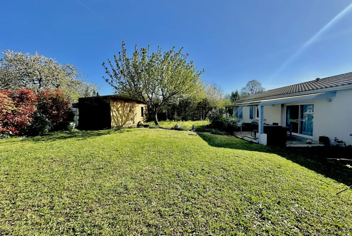 Maison de plain-pied avec 4 chambres près du Marais Poitevin à La Ronde 