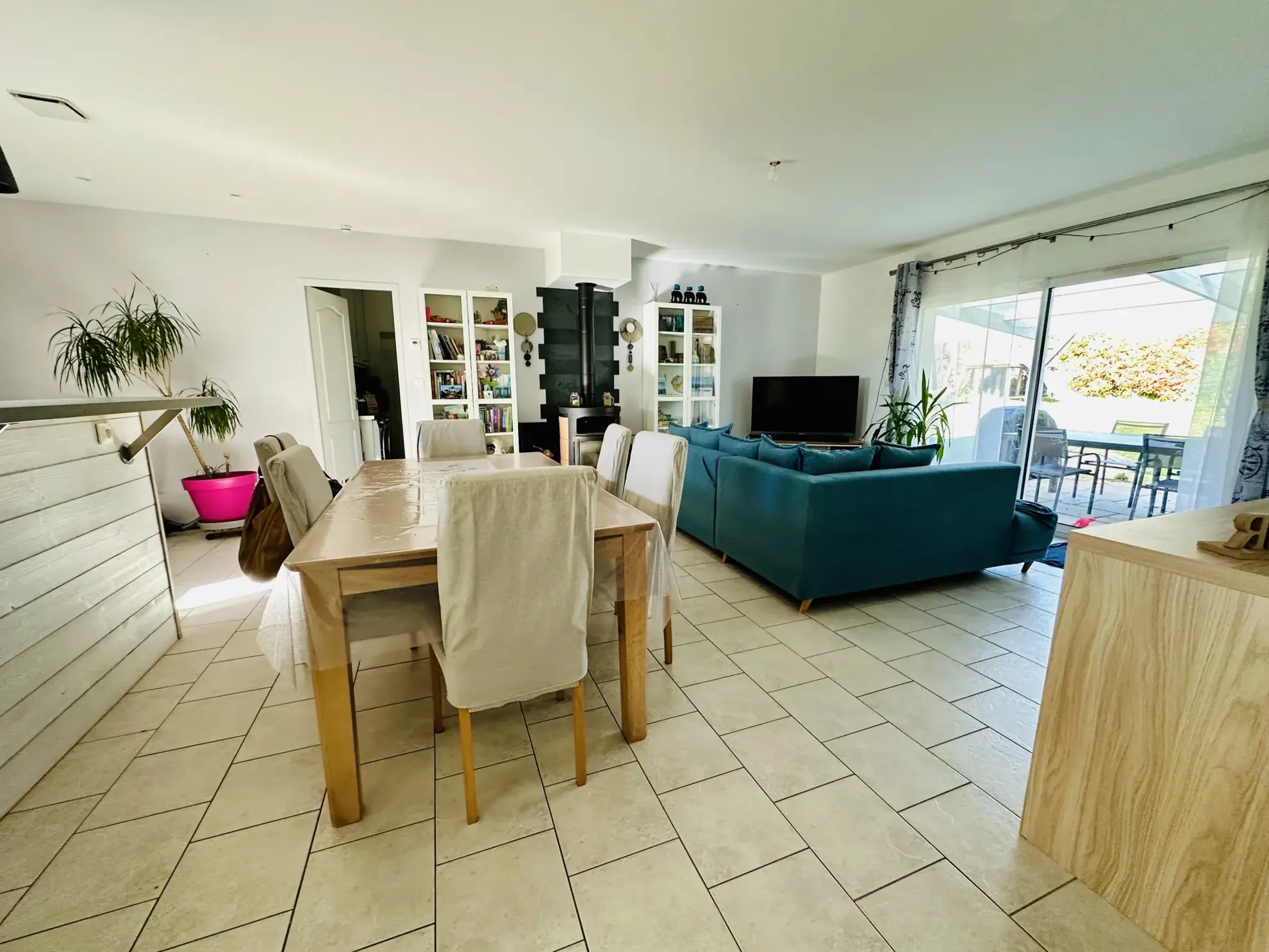 Maison de plain-pied avec 4 chambres près du Marais Poitevin à La Ronde 