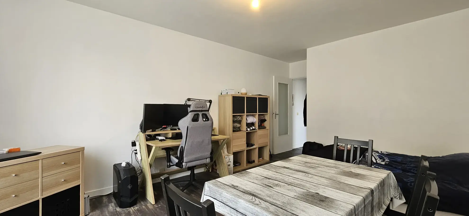 Appartement F1 loué à Ifs proche campus 3 - Opportunité d'investissement 