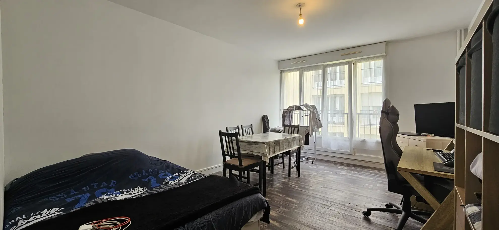 Appartement F1 loué à Ifs proche campus 3 - Opportunité d'investissement 