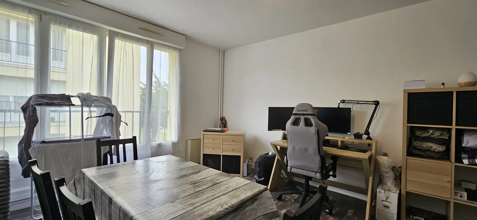 Appartement F1 loué à Ifs proche campus 3 - Opportunité d'investissement 