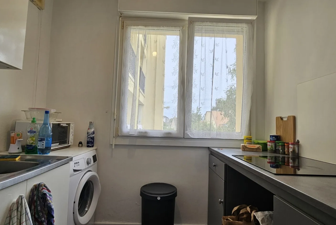 Appartement F1 loué à Ifs proche campus 3 - Opportunité d'investissement 