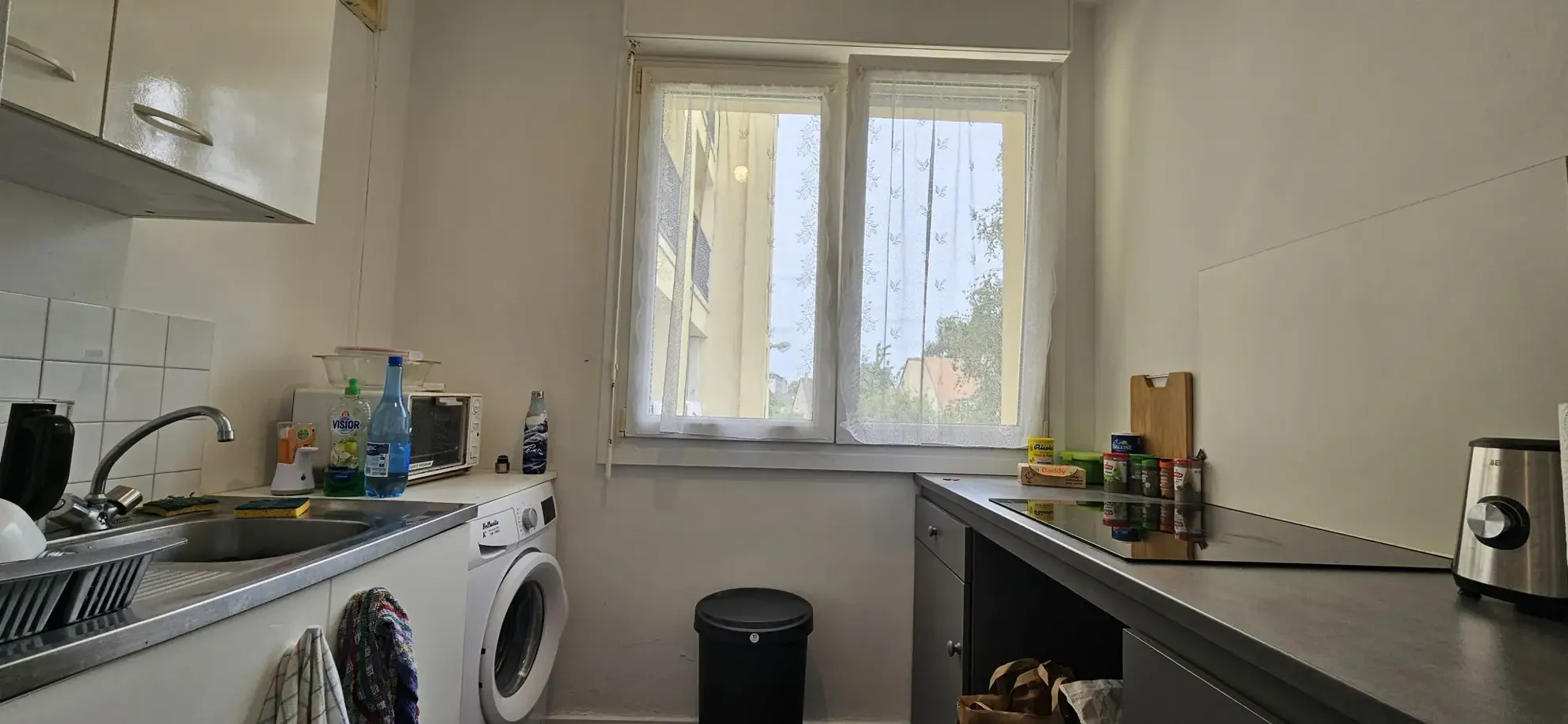 Appartement F1 loué à Ifs proche campus 3 - Opportunité d'investissement 