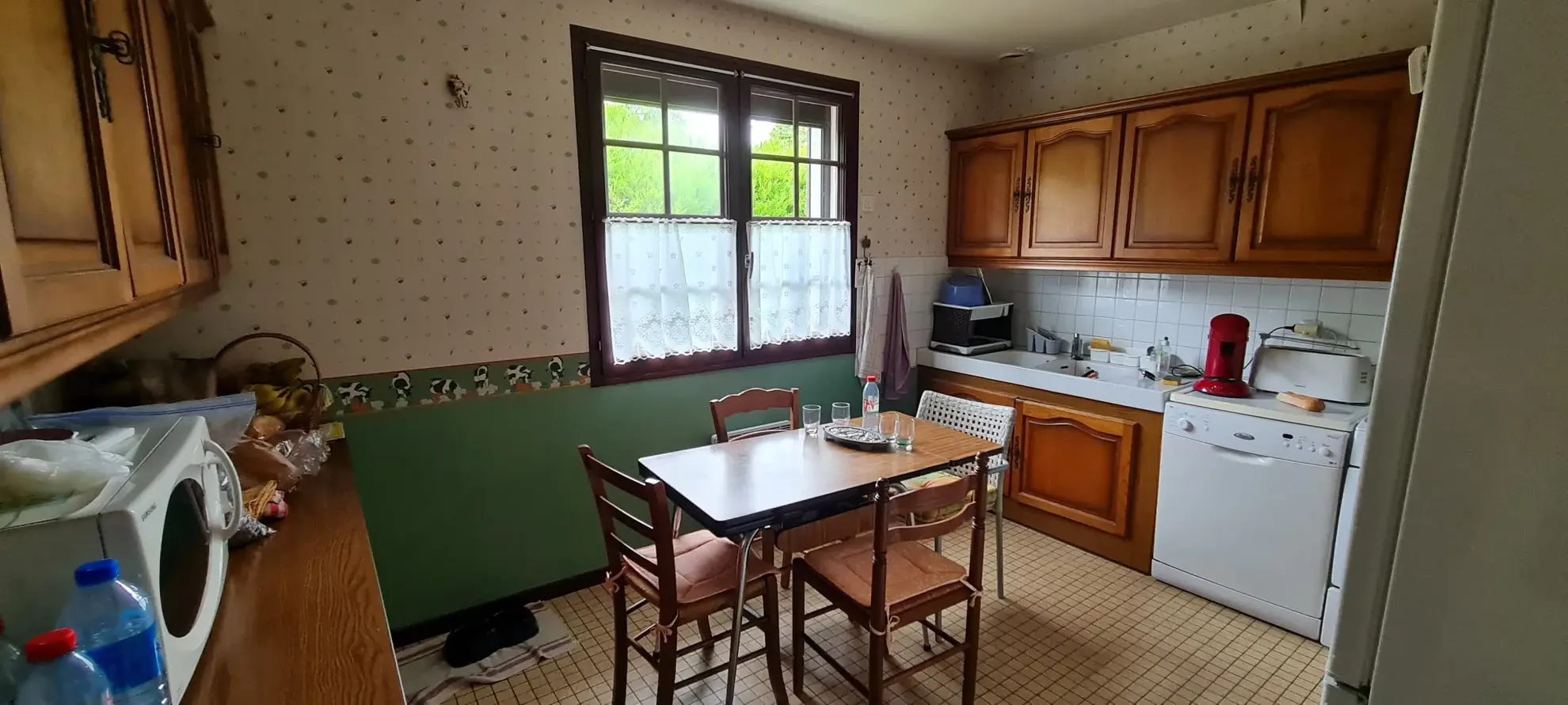 À vendre pavillon indépendant de 100 m² à Clamecy avec garage et terrasse en Bourgogne 