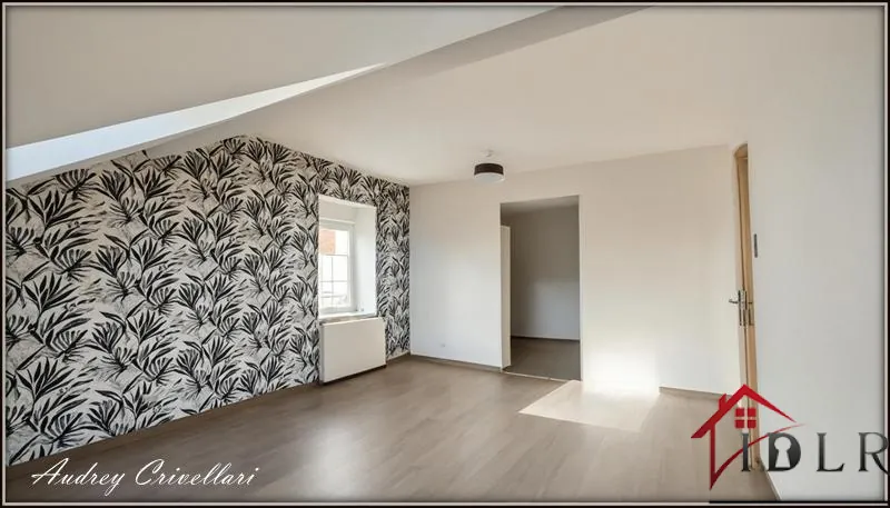 Maison lumineuse avec annexe de 83m² à Etival-Clairefontaine - Opportunité familiale 