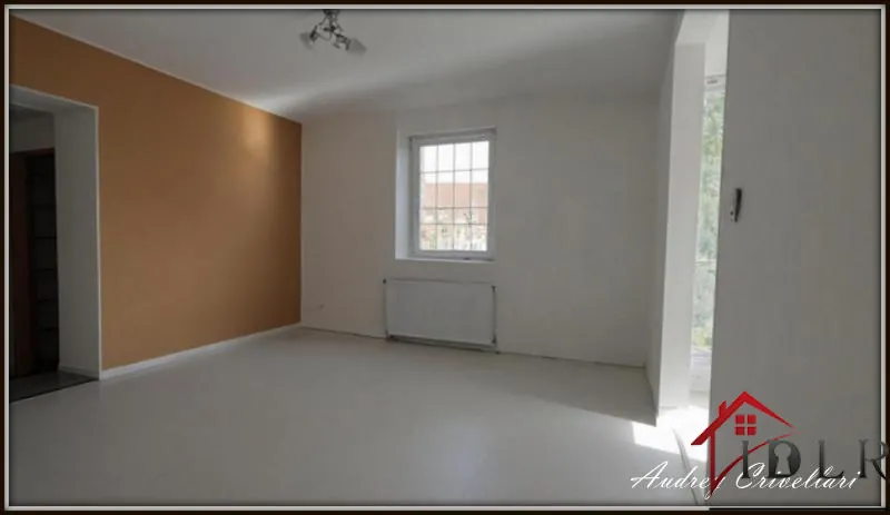 Maison lumineuse avec annexe de 83m² à Etival-Clairefontaine - Opportunité familiale 