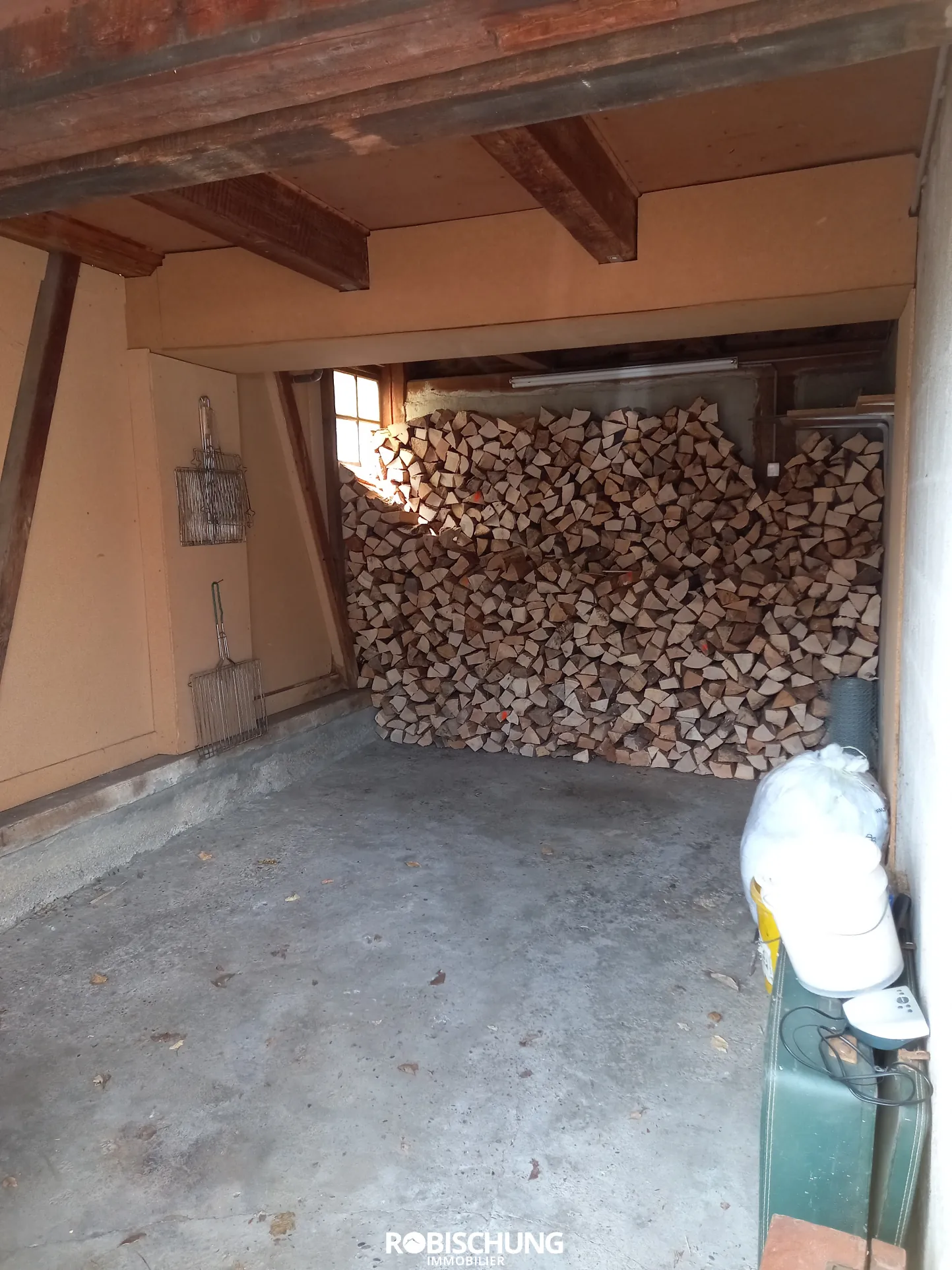 Maison de 166 m² à Manspach avec double logement et dépendance 