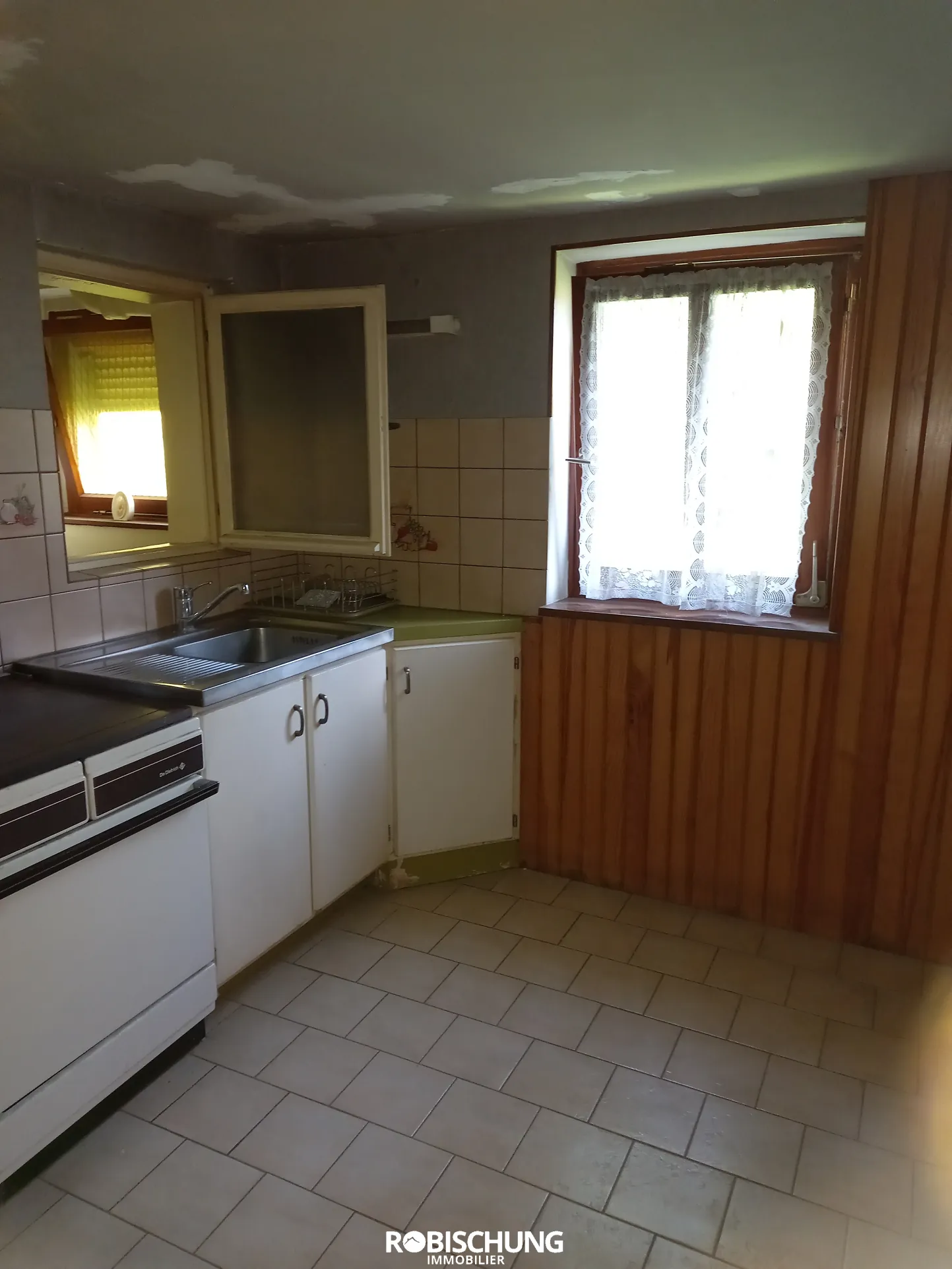 Maison de 166 m² à Manspach avec double logement et dépendance 