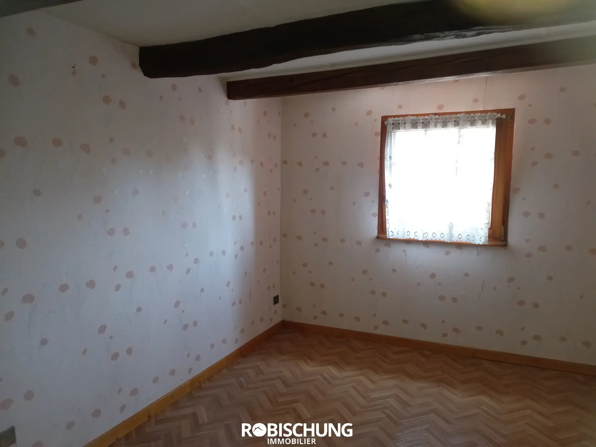 Maison de 166 m² à Manspach avec double logement et dépendance 