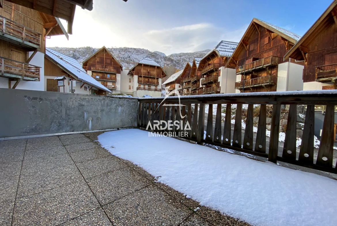 Appartement T2 à Saint-Sorlin d'Arves près des pistes, parfait pour location et vacances 
