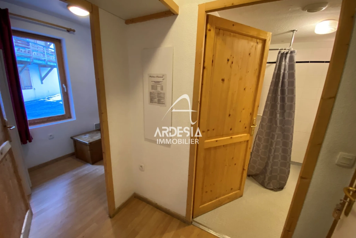 Appartement T2 à Saint-Sorlin d'Arves près des pistes, parfait pour location et vacances 