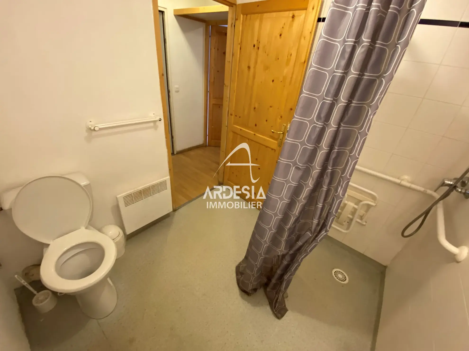 Appartement T2 à Saint-Sorlin d'Arves près des pistes, parfait pour location et vacances 
