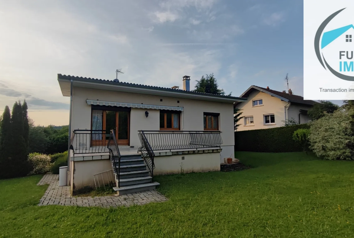 Maison familiale de 75 m² à Berche avec grande terrasse et garage 
