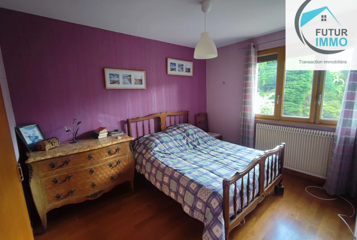 Maison familiale de 75 m² à Berche avec grande terrasse et garage 