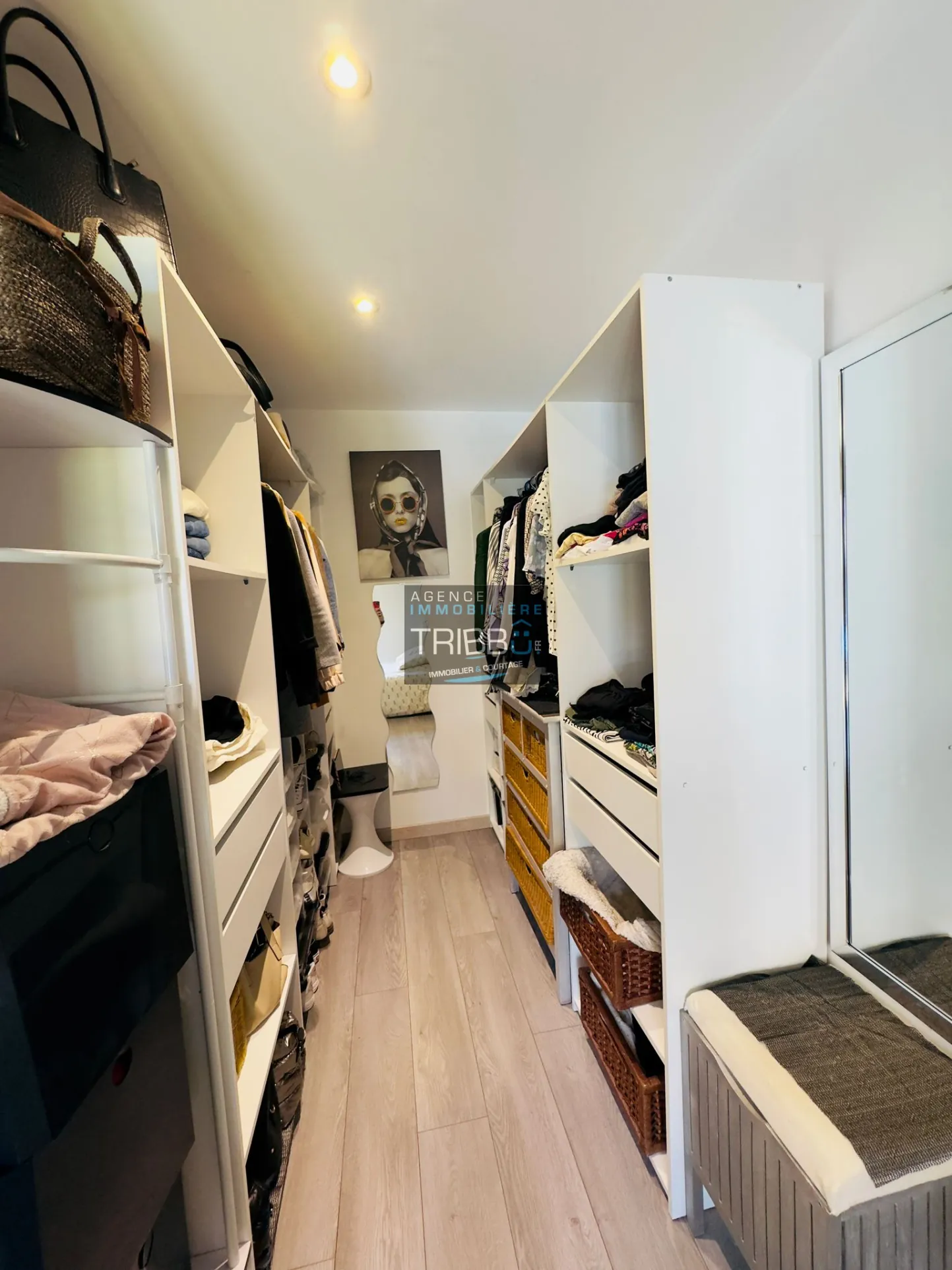 Villa moderne RT2012 avec 4 chambres, piscine et garage à Pollestres 
