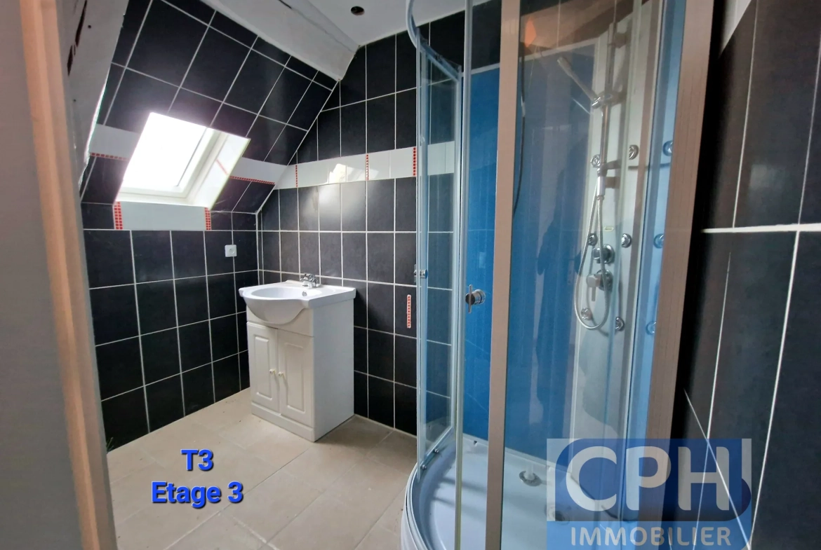 Immeuble à Trun 167 m² avec potentiel locatif et travaux à prévoir 