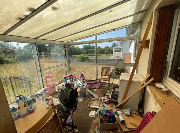 Villa F4 à Échiré en Vente aux Enchères à Partir de 20 000 € 