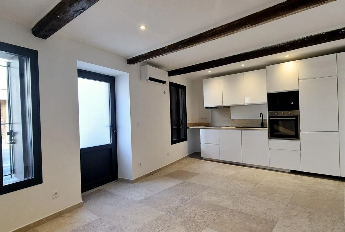Maison de village T3 rénovée à Mudaison, 65m2, confort moderne 