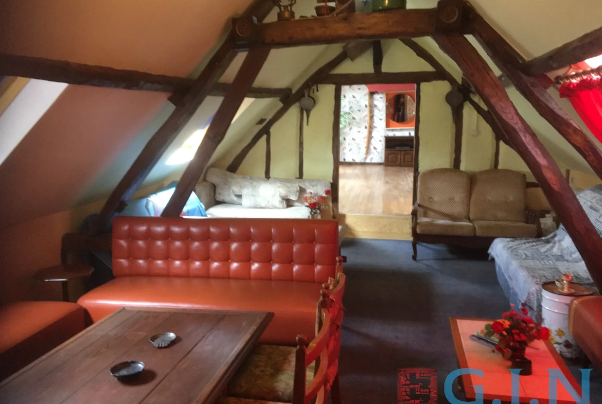 Maison de maître à Boos avec dépendance et jardin arboré 