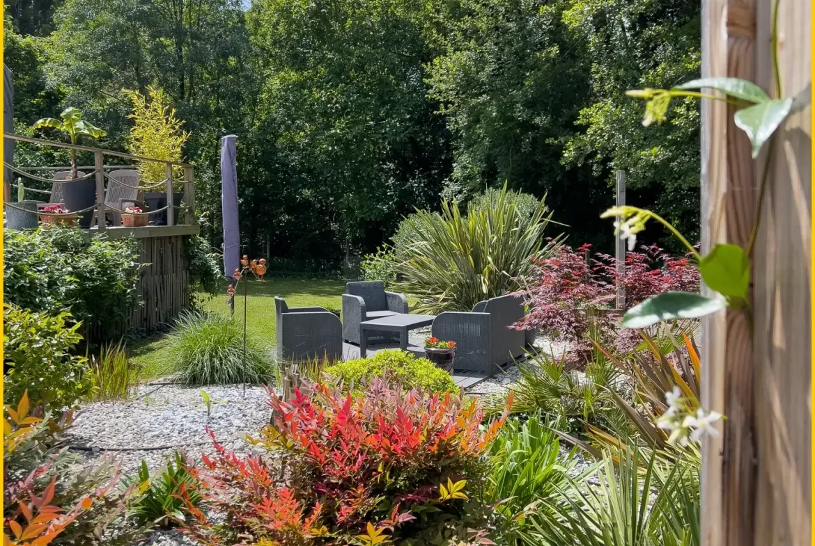 Maison à vendre à Barsac avec jardin, piscine et environnement paisible 