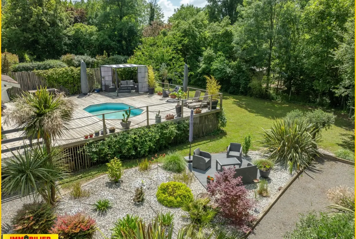 Maison à vendre à Barsac avec jardin, piscine et environnement paisible 