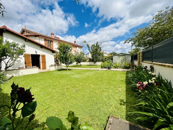 Maison familiale à vendre à Clermont-Ferrand La Plaine, 137 m², terrain arboré