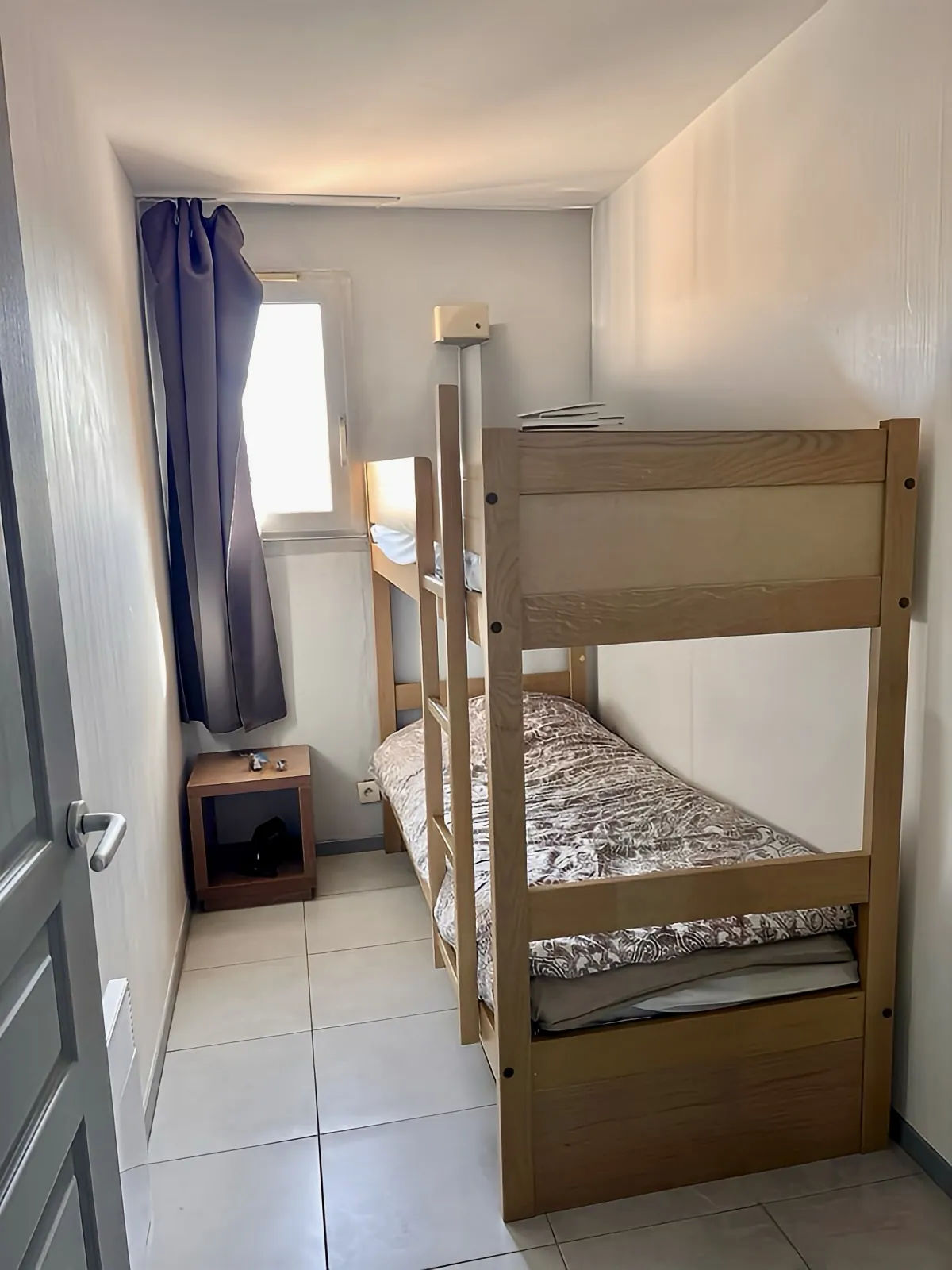 Appartement T3 de 40m² avec vue mer à Cannes La Bocca 