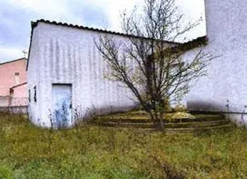 Villa à vendre à Milhaud – 144 m², 3 chambres, garage, prix de départ 60 000 € 