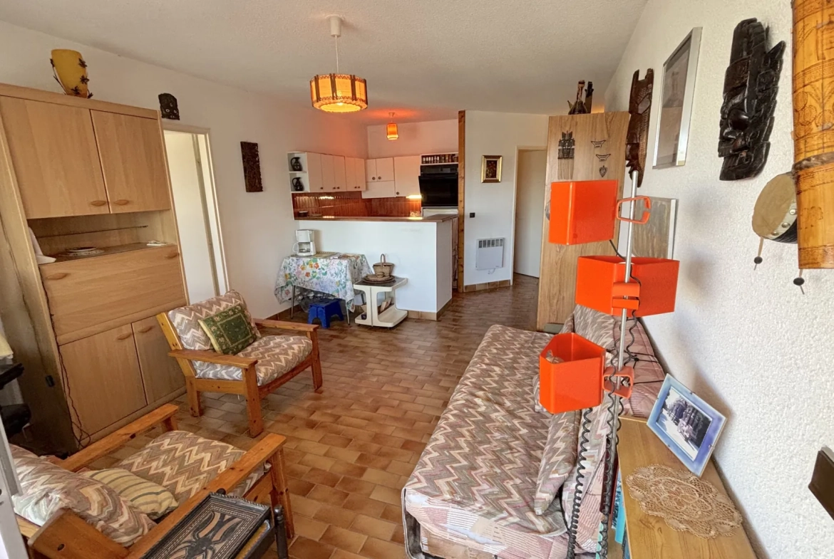 Appartement F2 cabine avec loggia et vue port à Carnon-Plage 