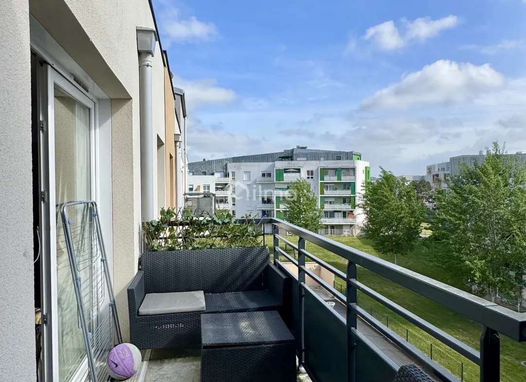 Appartement 4 pièces avec terrasse, parking à Meaux proximité commerces 
