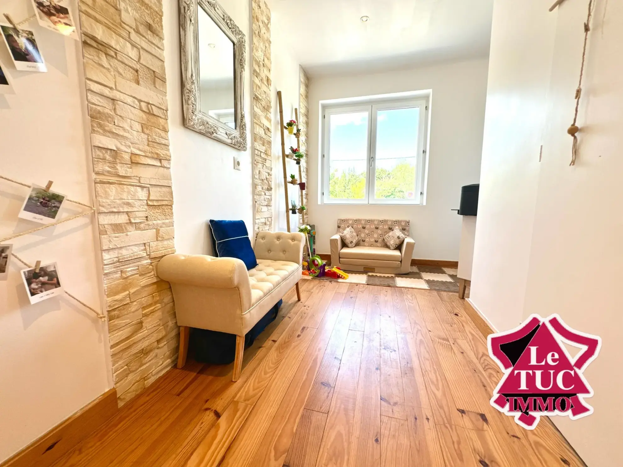 Grande maison rénovée avec 3 chambres, jardin et terrasse à Eysses, Villeneuve-sur-Lot 