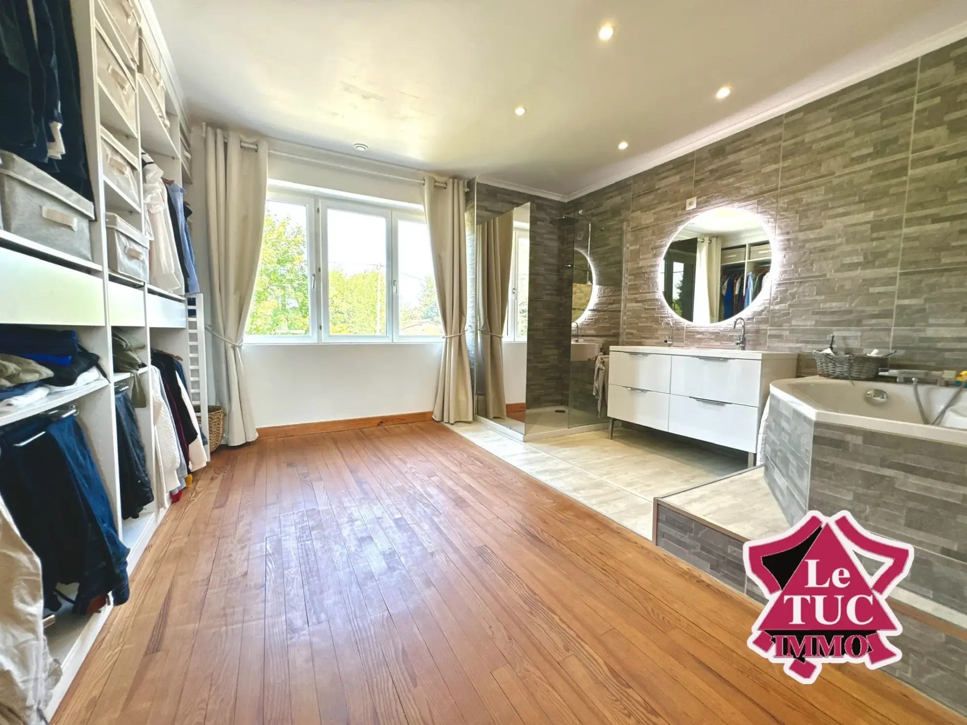 Grande maison rénovée avec 3 chambres, jardin et terrasse à Eysses, Villeneuve-sur-Lot 