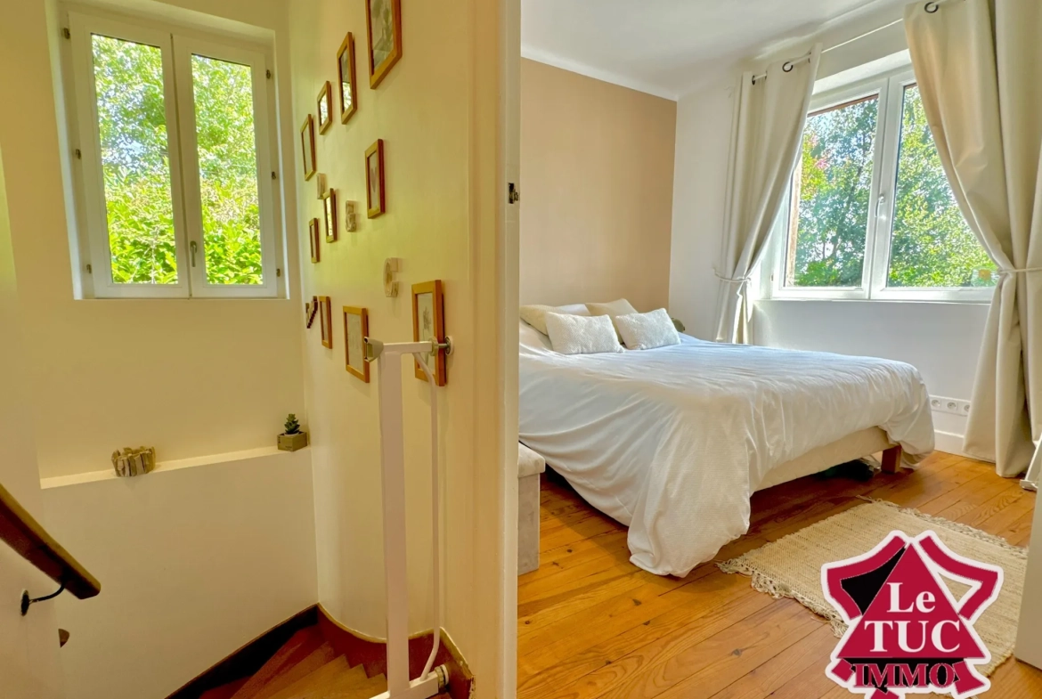 Grande maison rénovée avec 3 chambres, jardin et terrasse à Eysses, Villeneuve-sur-Lot 