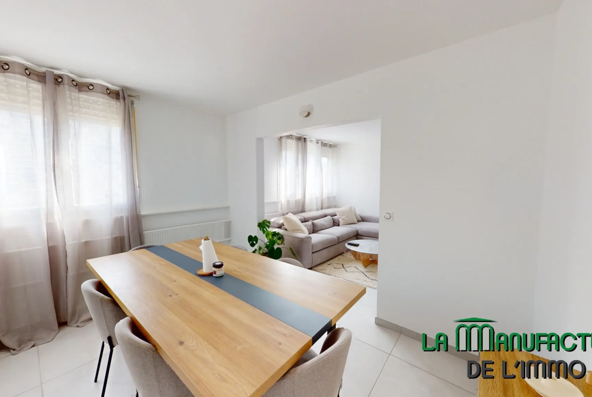 Appartement F4 rénové avec cave à Saint-Étienne La Métare - Idéal jeune couple 