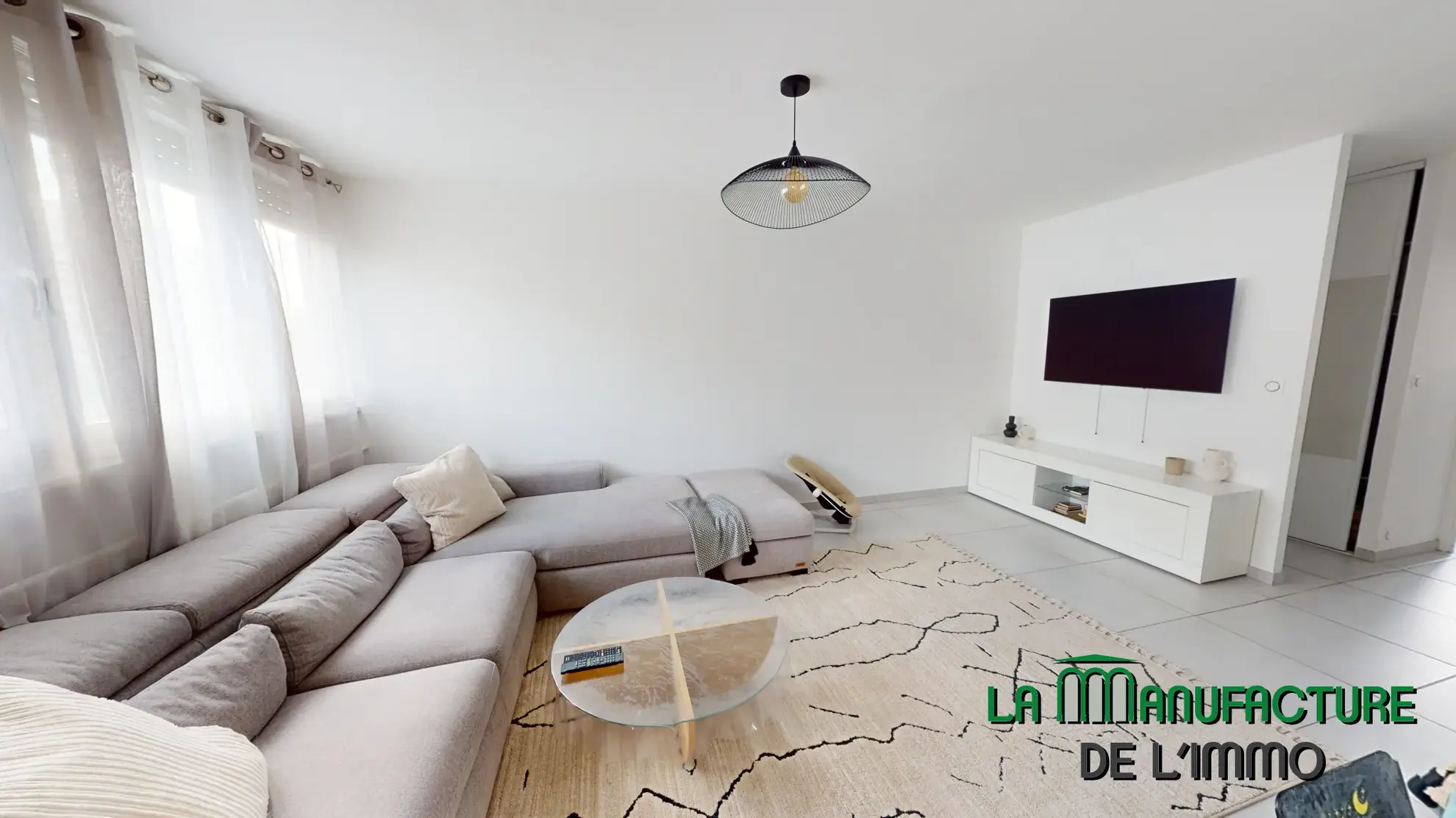 Appartement F4 rénové avec cave à Saint-Étienne La Métare - Idéal jeune couple 